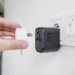 Steckdosen Universaladapter Green Cell TripCharge Pro AC100-240 maximal 880-1840W 110-240V USB-C Power Delivery USB Ultra Charge Black